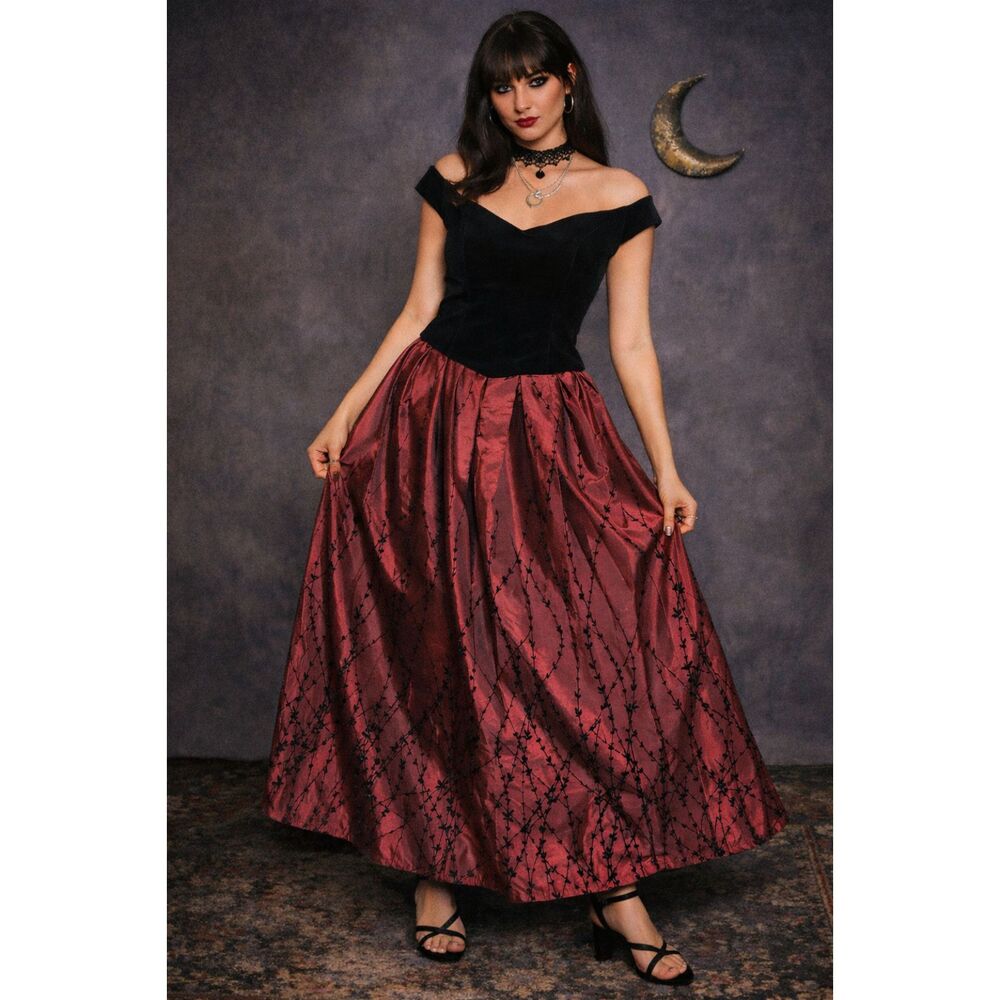 Vtg Y2k 90s Red Black Velvet Two Piece Floral Whimsigoth Fairy Prom Gown Sz 14